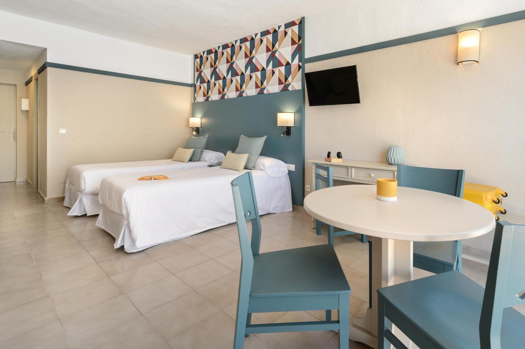 Aparthotel Vibra Club Maritim San Antonio  Eksteriør billede