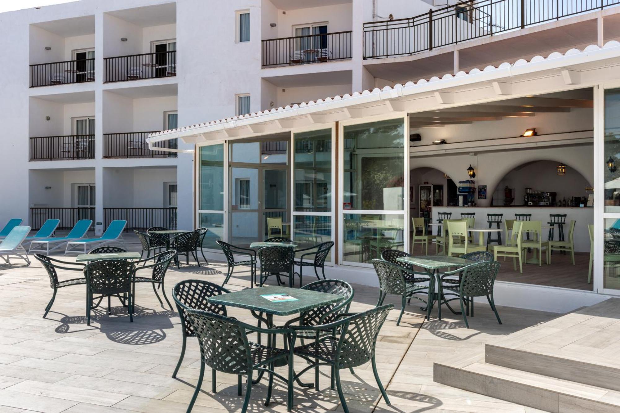 Aparthotel Vibra Club Maritim San Antonio  Eksteriør billede
