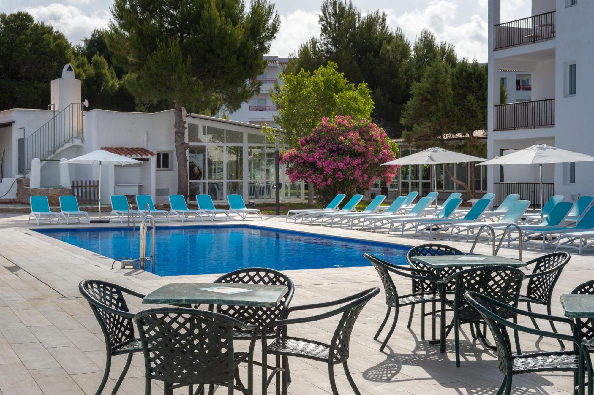 Aparthotel Vibra Club Maritim San Antonio  Eksteriør billede
