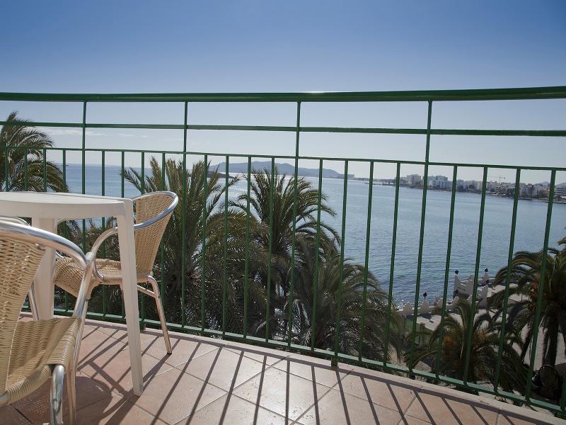Aparthotel Vibra Club Maritim San Antonio  Eksteriør billede